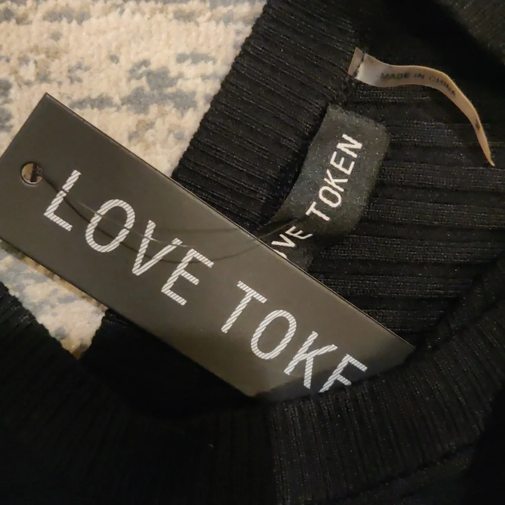 New!Love Token Black Asymmetrical Knit Sweater Dress Long Sleeves Sz Med - Picture 12 of 13